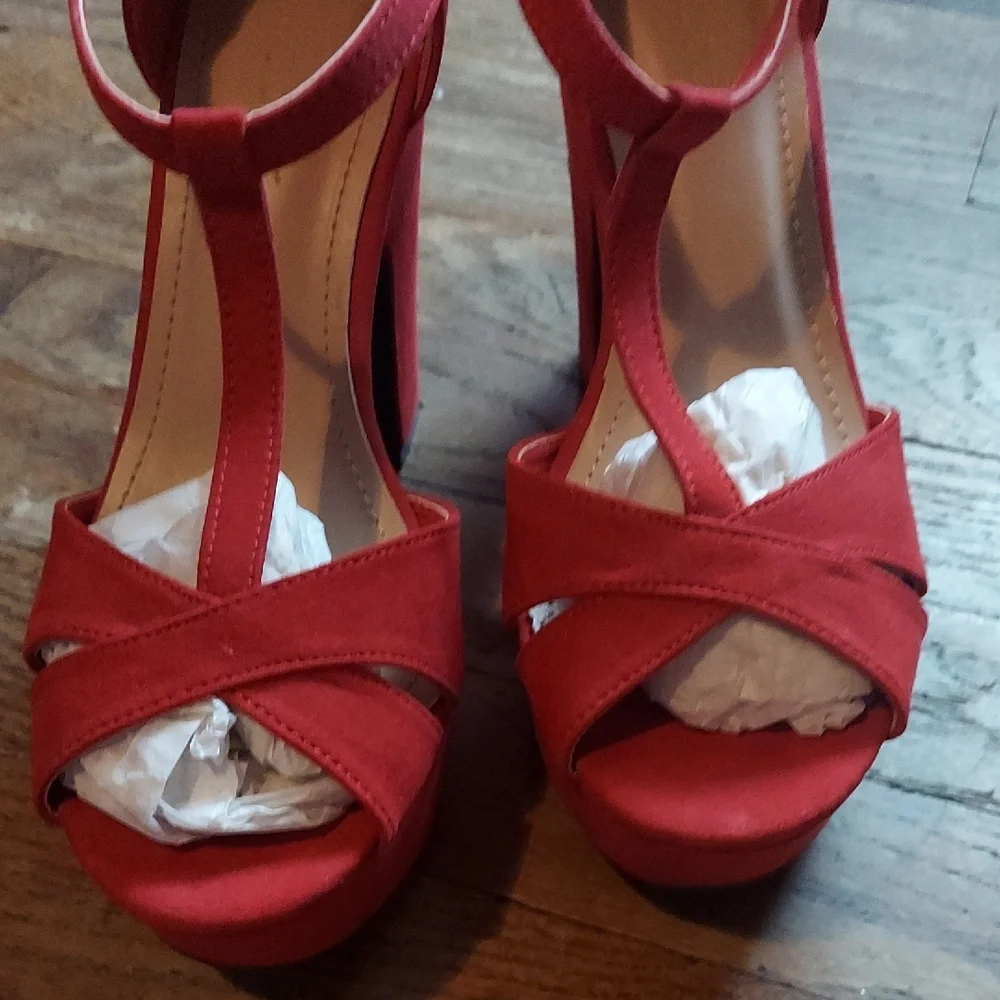 BAMBOO Red Platform Heels with Chunky Block Heel and Peep-Toe - Picture 9 of 11